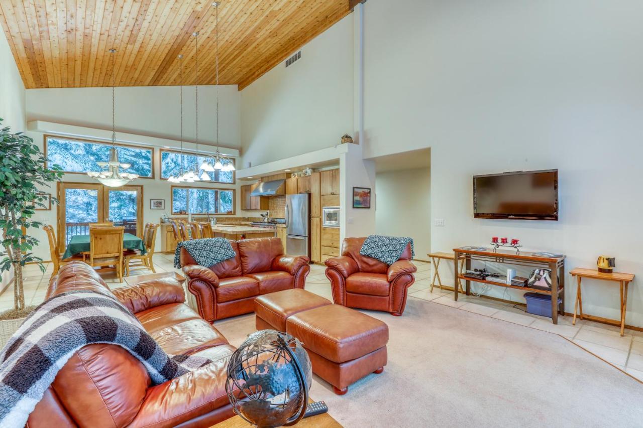 Elk Tracks Lodge Pine Glen Ngoại thất bức ảnh